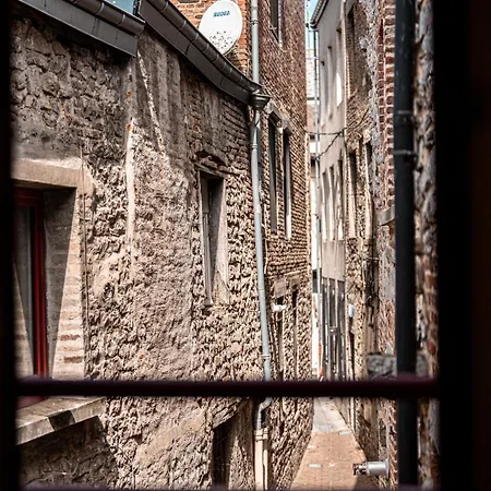 La Maison Rouge De