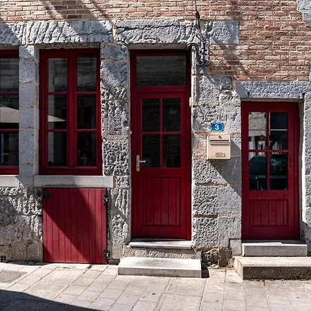 La Maison Rouge De Nyaraló